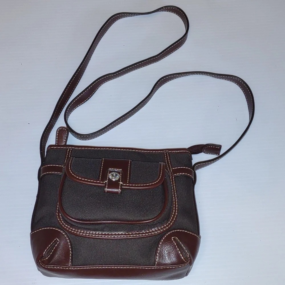 Etienne Aigner this cute